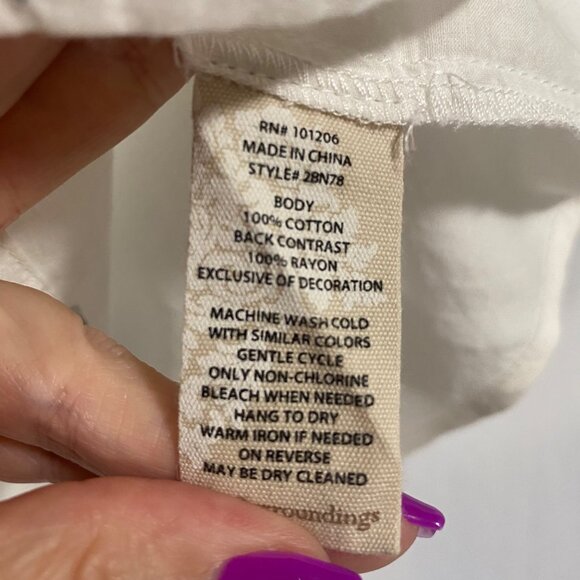 Soft Surroundings Star Embroidered Tunic Roll Tab Sleeves Top Size M - Picture 6 of 10